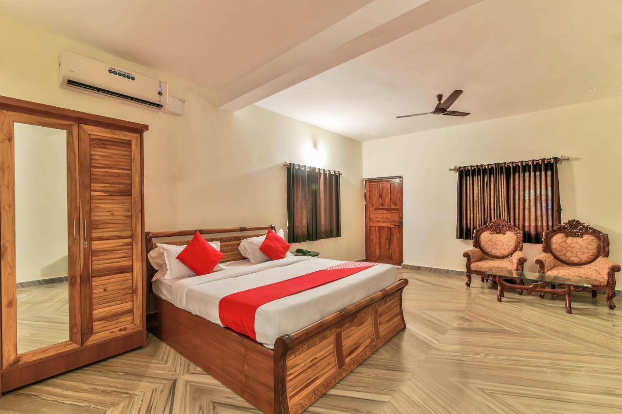 Hotel Collection O 15487 Ashoka King à Mandrem Extérieur photo