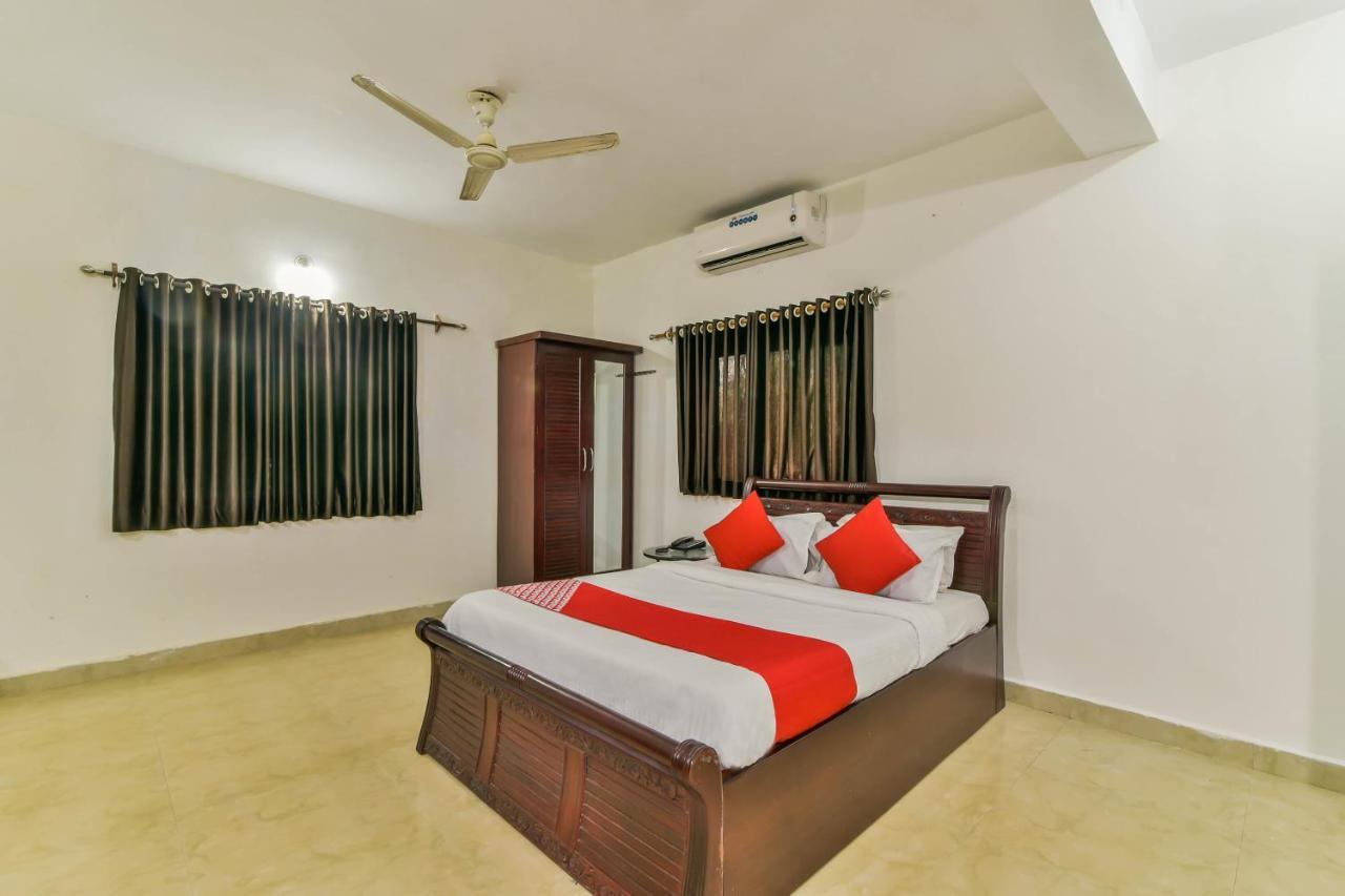 Hotel Collection O 15487 Ashoka King à Mandrem Extérieur photo